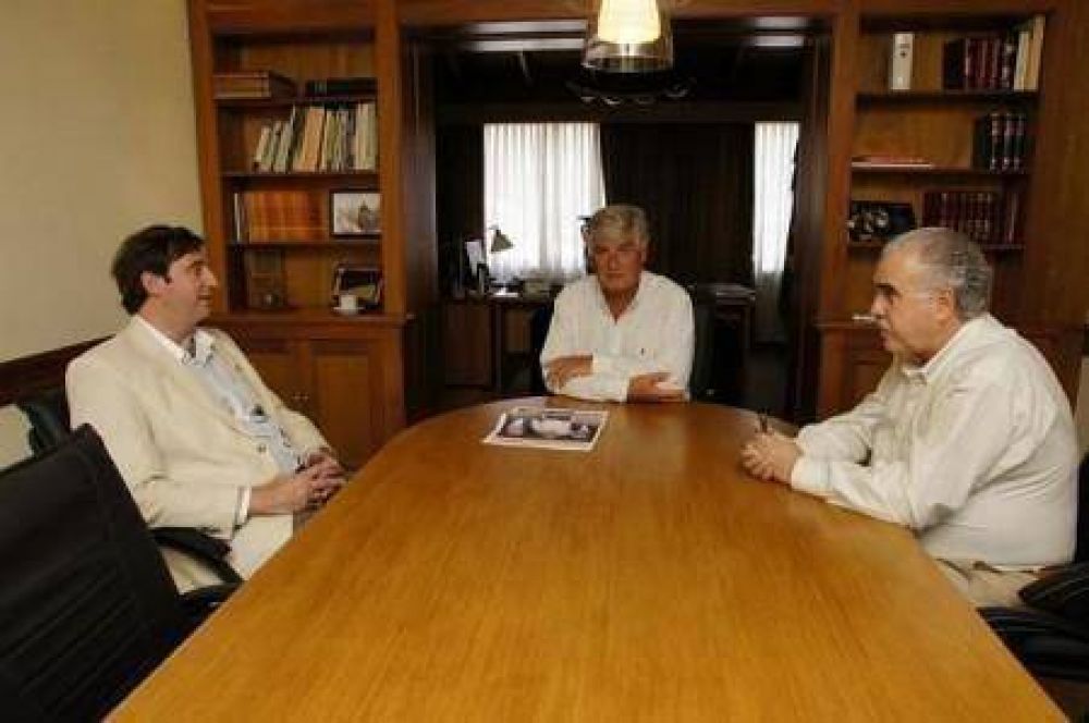 Luciani y el intendente Altieri se reunieron en Pinamar