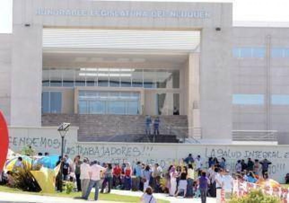 ATE Salud paraliz� la Legislatura 