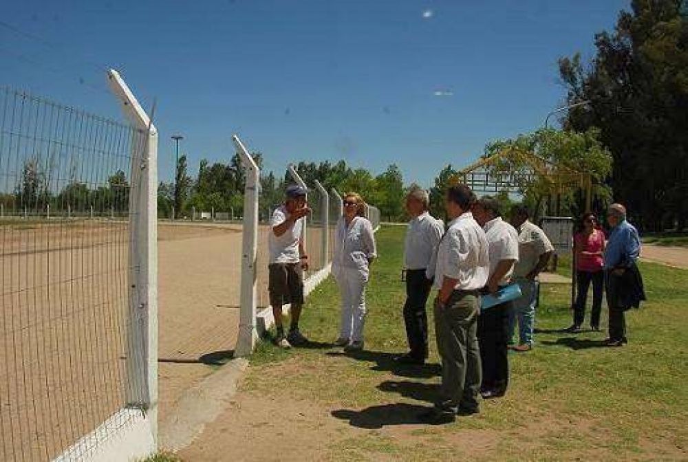 La Jefe de Gabinete recorri� las obras del Parque �Costanera R�o V� de Villa Mercedes