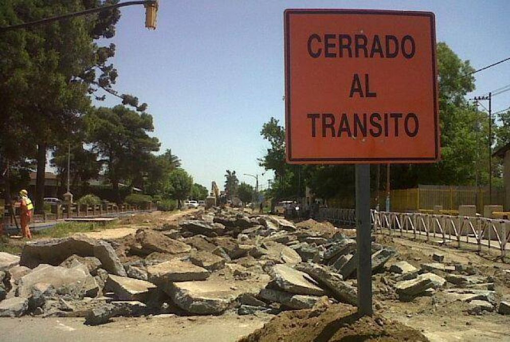Comenz� la nueva obra de las avenidas Constitucion y Carlos Pellegrini