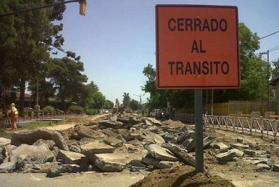 Comenz� la nueva obra de las avenidas Constitucion y Carlos Pellegrini