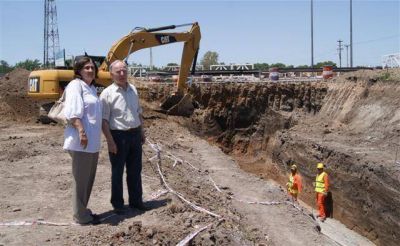LA JEFA COMUNAL SIGUE DE CERCA LAS OBRAS QUE SE EST�N LLEVANDO A CABO EN LUJ�N