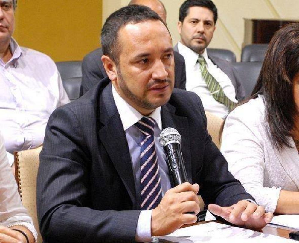 Educaci�n trabaja en la coordinaci�n de reparaciones y ampliaciones de escuelas de toda la Provincia