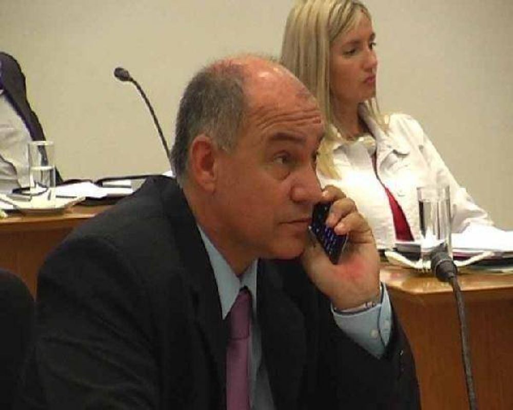 El apriete Renovador logr� que "tenaces" opositores aprueben el C�digo de Franco