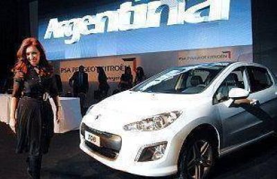 Cristina encabez� el lanzamiento del nuevo Peugeot 308