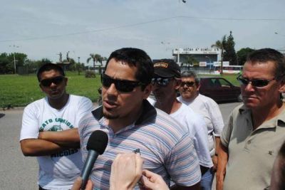 Contin�a el bloqueo en la empresa Bonelli Hierros