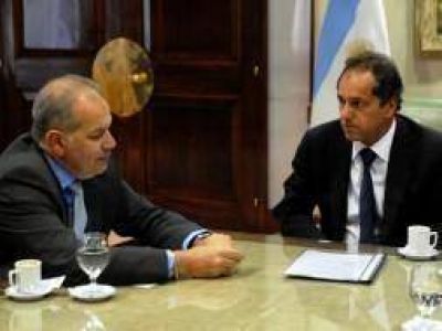 Impulsan centro tecnol�gico en Universidad de La Matanza