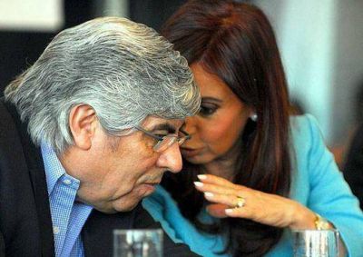 El Gobierno busca al sucesor de Moyano en el PJ bonaerense