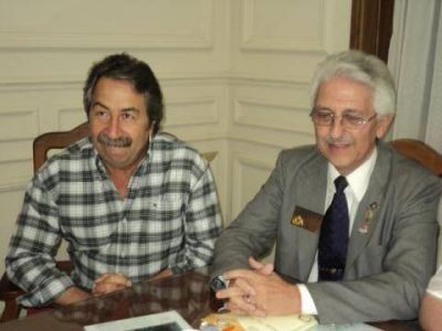Visit� Bragado el Gobernador de Rotary Club
