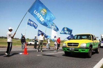 UATRE protest� cortando parcialmente Acceso Oeste