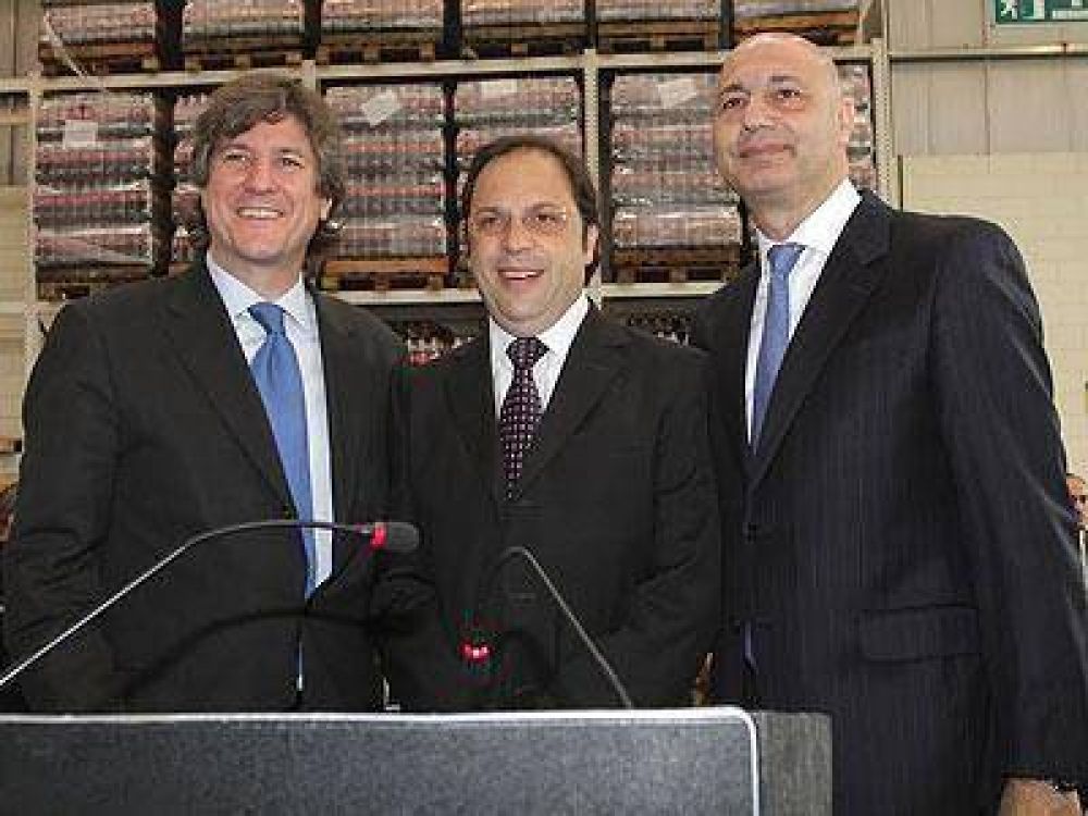Boudou visit� Burzaco para la inauguraci�n de un supermercado