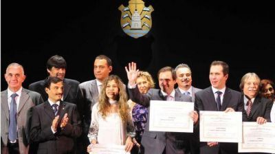 Mestre: La ciudad est� al borde de la quiebra