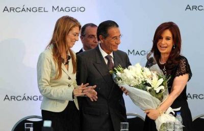 Con una indirecta a Moyano, Cristina llev� tranquilidad a los trabajadores