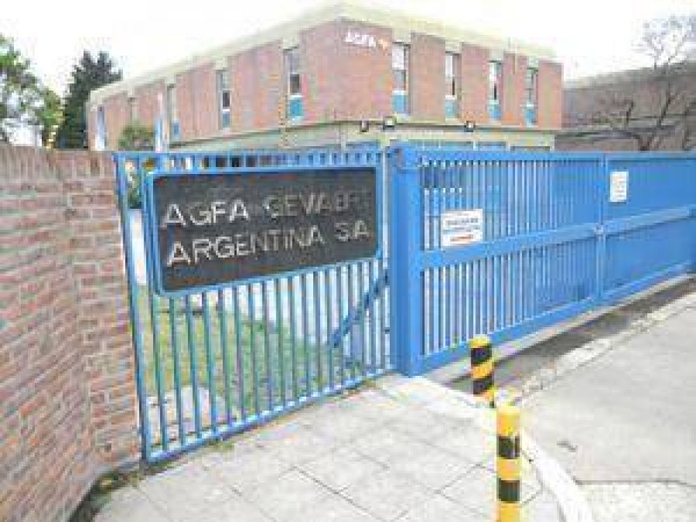 Cruda carta de los empleados de AGFA: �La humillaci�n de sufrir un despido en Navidad�