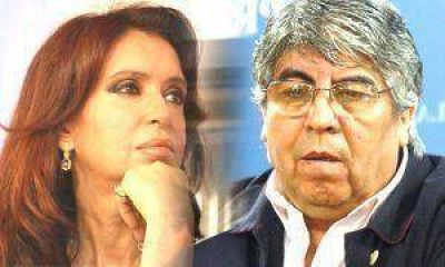 Moyano insiste con su reclamo de reparto de las ganancias, pese a que Cristina le dio la espalda