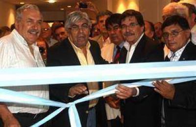 Desafi� Moyano con nuevos reclamos
