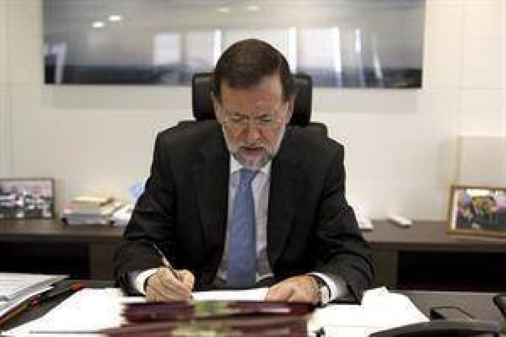 Bajo presi�n, Rajoy y Zapatero aceleran el traspaso de poder