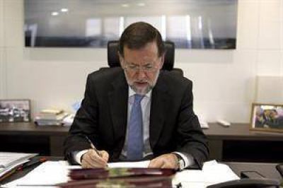 Bajo presi�n, Rajoy y Zapatero aceleran el traspaso de poder