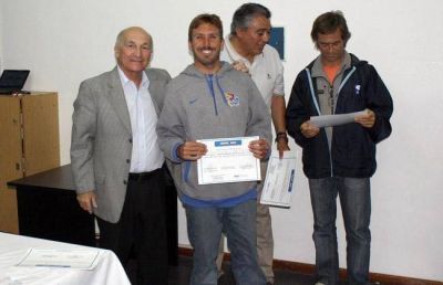 El Surf marplatense tiene m�s instructores