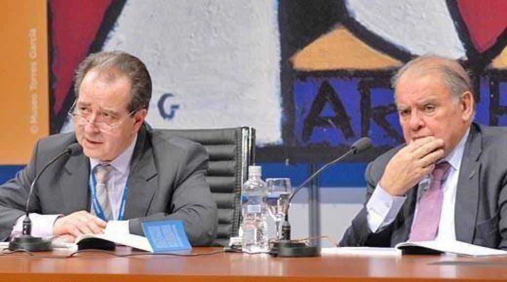 Machinea cree que el Gobierno tom� medidas correctas