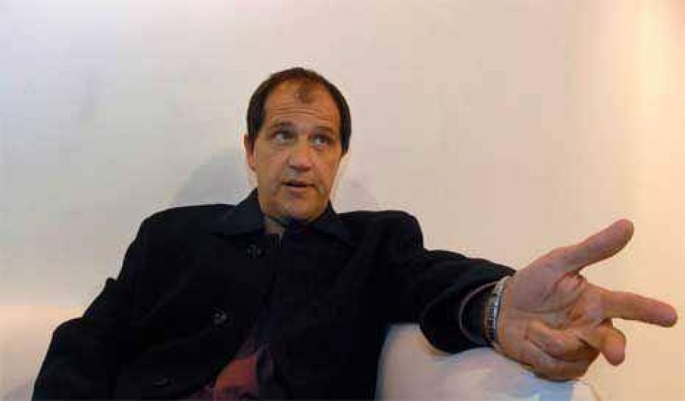 El Socialismo bonaerense desaf�a la intervenci�n y elige sus autoridades