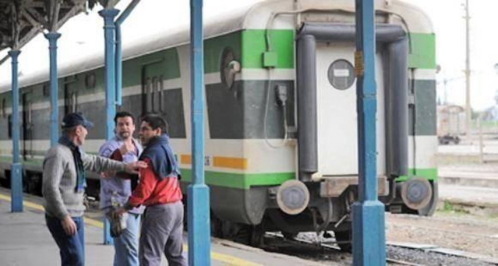 Crearon una empresa mixta para recuperar el tren en la provincia