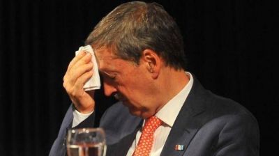 Schiaretti culp� a la Naci�n por la deuda