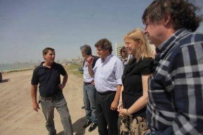 Finaliz� una nueva etapa de la obra de desag�es pluviales en La Perla
