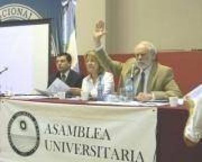 Entregar�n el t�tulo de Honoris Causa a Bernardo Kliksberg