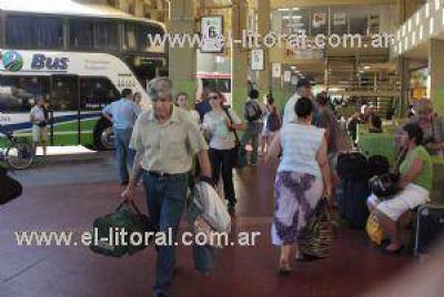 Por el feriado, las salidas en la terminal aumentaron un 20%