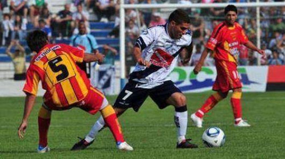Boca Unidos tropez� en el Sur
