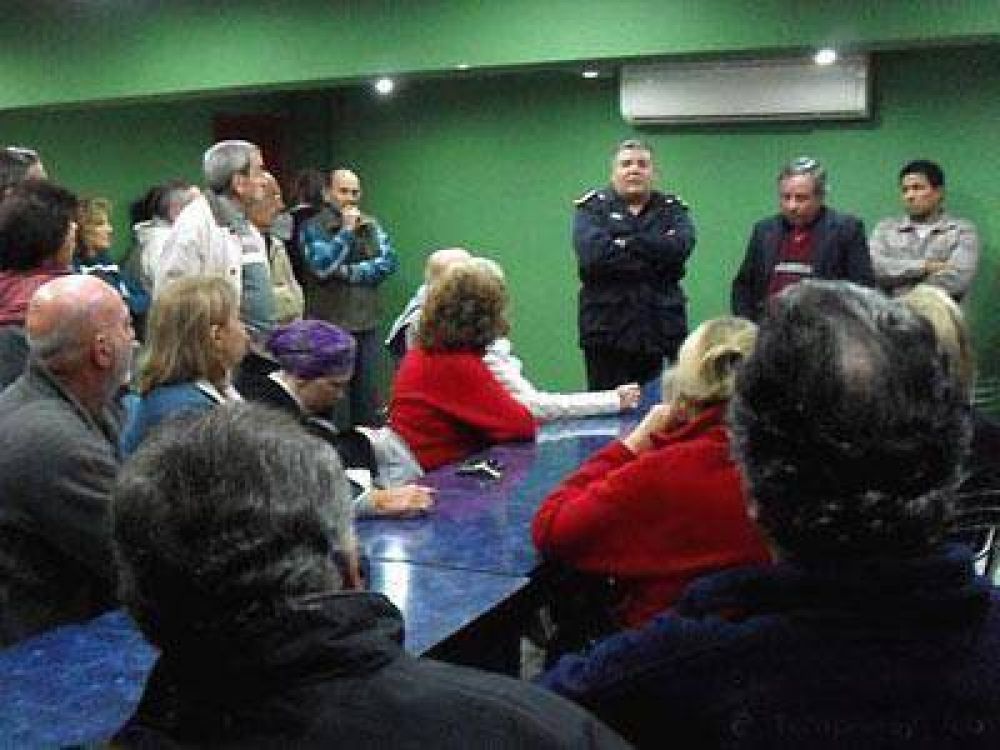 Crear�n un foro contra la violencia y la discriminaci�n en Lomas