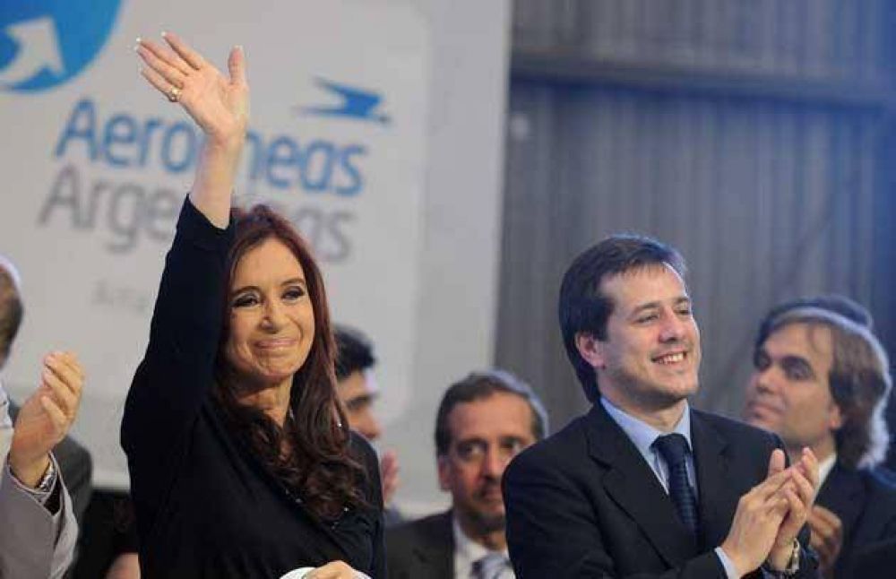 CFK respald a la conduccin de Aerolneas y cuestion a los gremios de tcnicos y pilotos