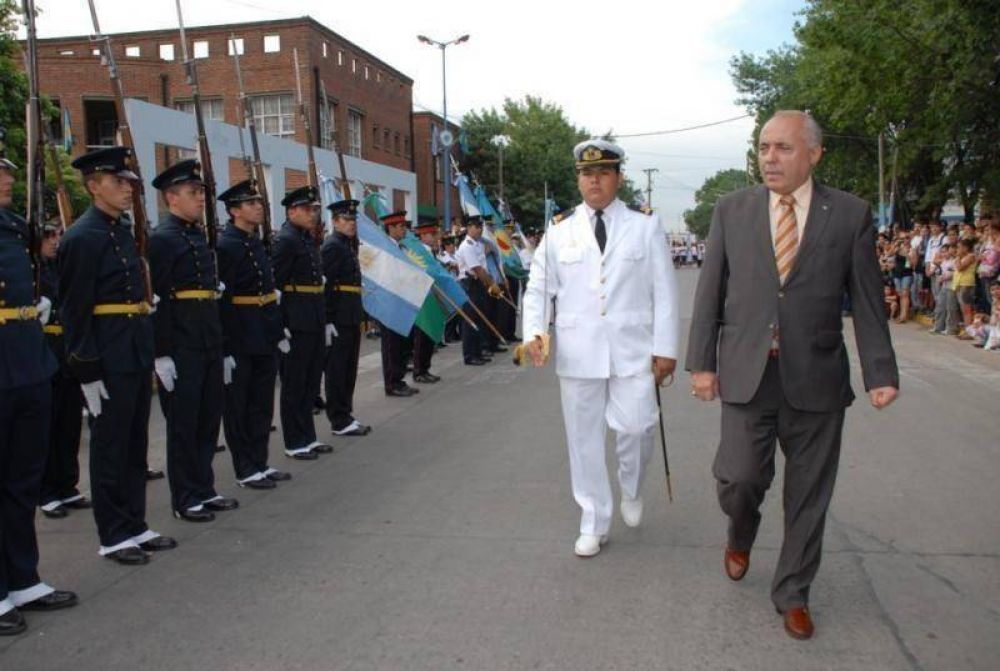 PTE. PER�N - Multitudinario acto por 18� aniversario 