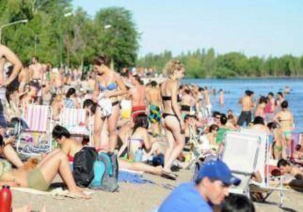 Neuquinos adelantaron el verano 