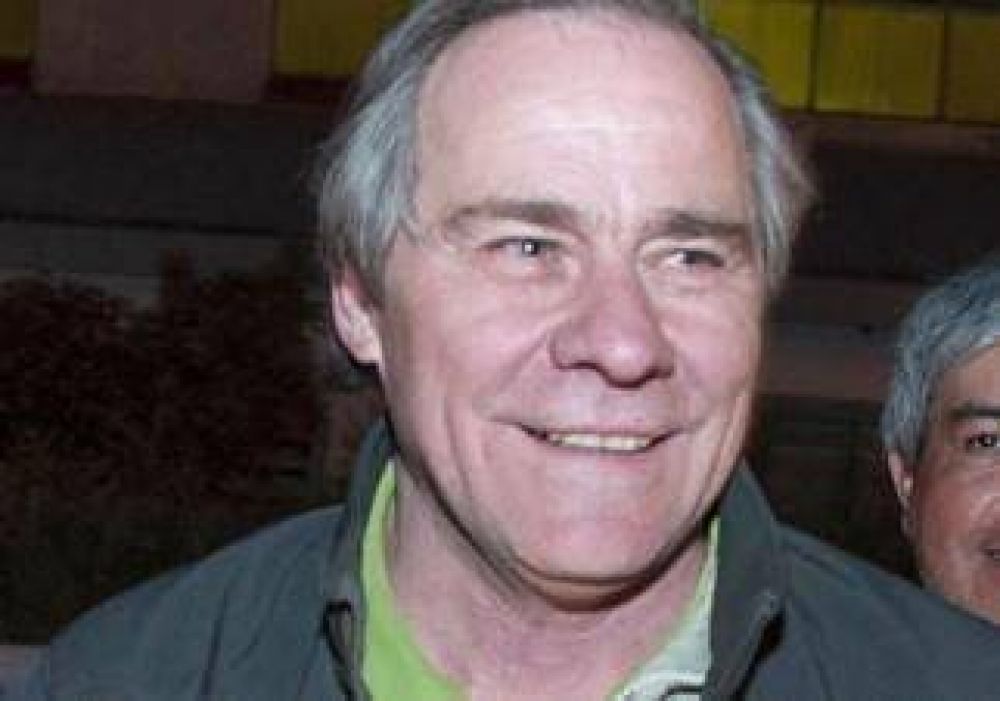 Cacault define nombres del gabinete 