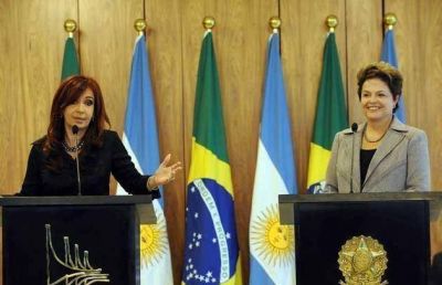 Cristina y Dilma intentar�n cerrar este viernes los acuerdos para agilizar el comercio bilateral