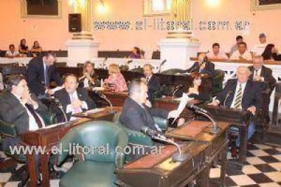 Colombi llam� a extraordinarias para que se traten 3 proyectos