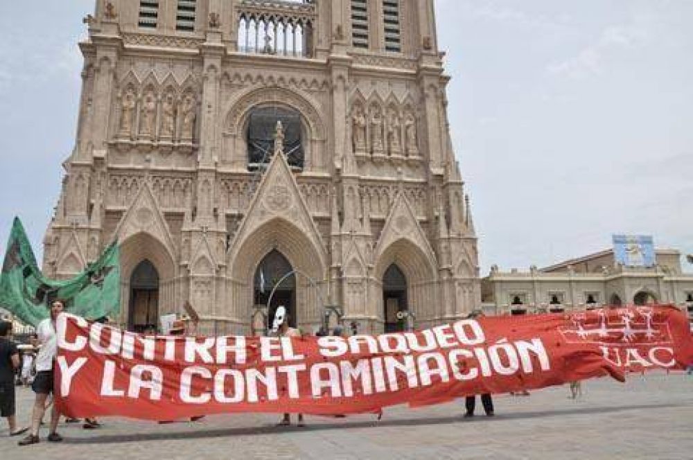 La UAC march� por el centro de la ciudad