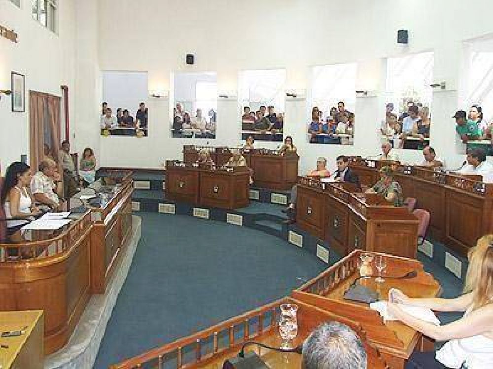 Tratar�n hoy presupuesto y aumento de tasas