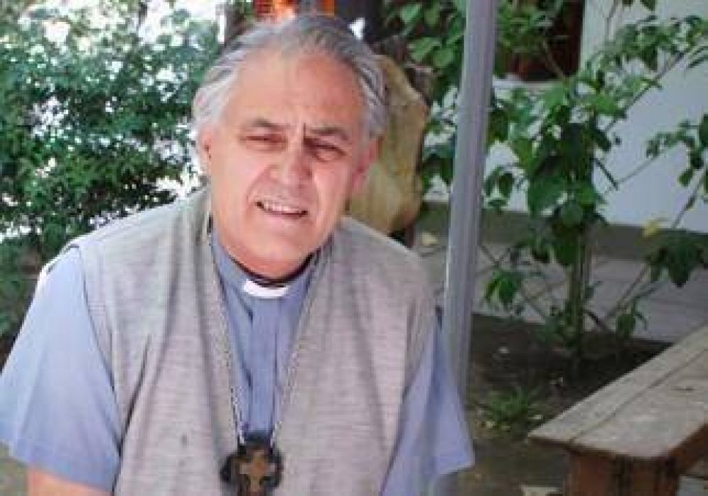 Melani se fue con cr�ticas al Gobierno 