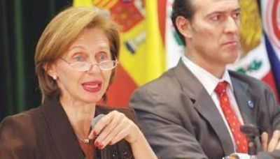 Cristina eligi� a Beatriz Rojk�s como presidenta provisional del Senado