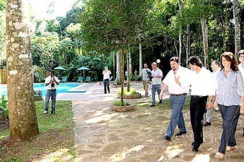 Se abri� otro hotel en Iguaz�, ciudad que cuenta con m�s energ�a y cloacas 