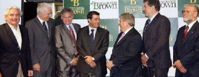 Los embajadores de Rep�blica Checa y Eslovaquia llegaron en visita diplom�tica a Brown