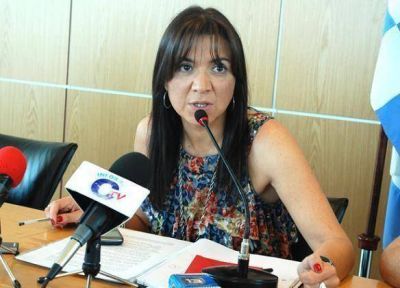 El Gobierno de la Provincia intima a la CNC por sorpresivas medidas en el servicio telef�nico