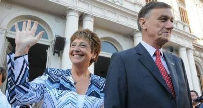 Rasino: "No discutimos el cambio curricular del secundario con los delegados gremiales"