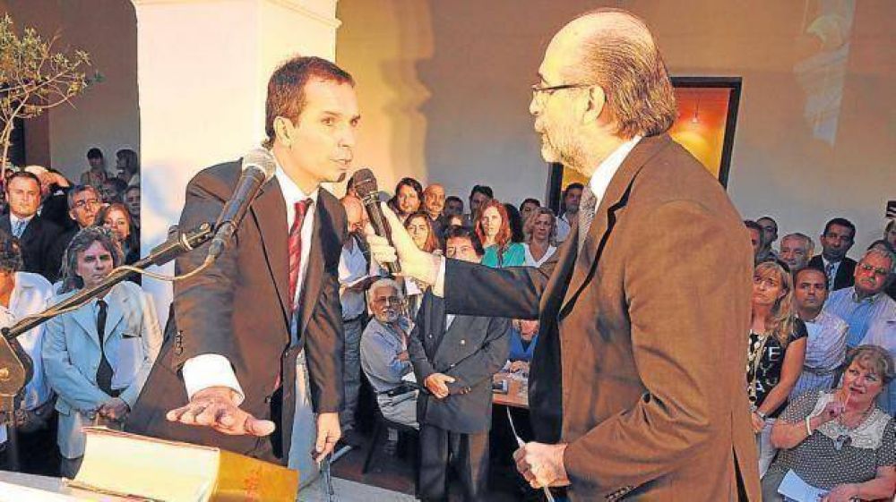 Cossar: No hay posibilidad de que yo me pelee con Mestre