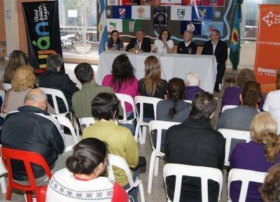LUJ�N - LA INTENDENTA GRACIELA ROSSO ENTREG� 43 NUEVAS ESCRITURAS Y 10 ESCRITURAS DE CONSOLIDACI�N
