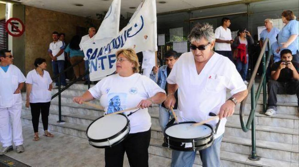 Un�nime rechazo a mejora de 400 pesos