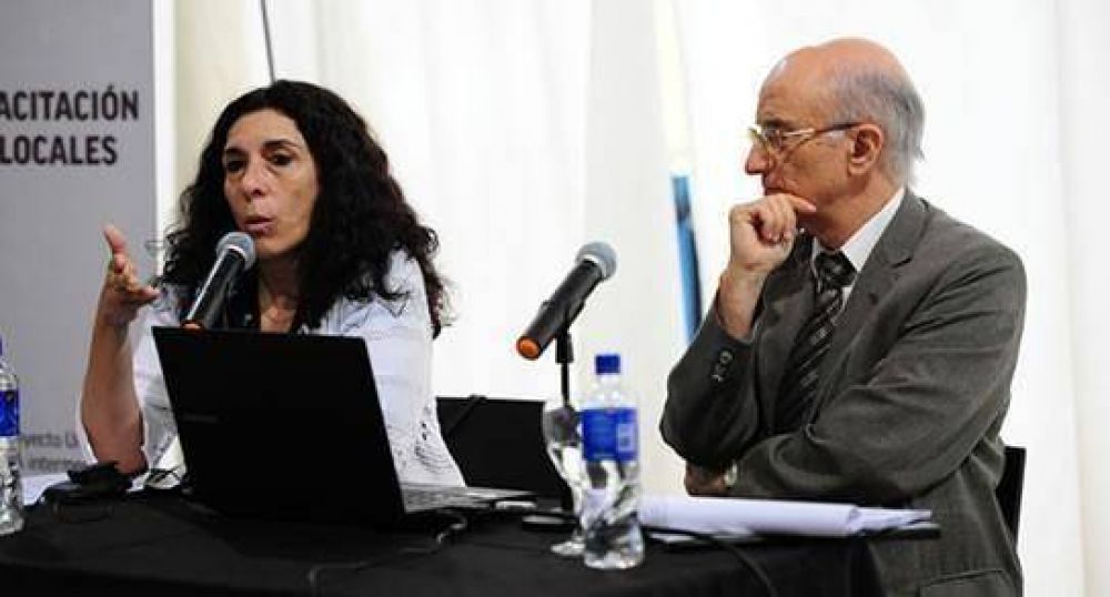 El gobierno capacit� a nuevos intendentes de la provincia